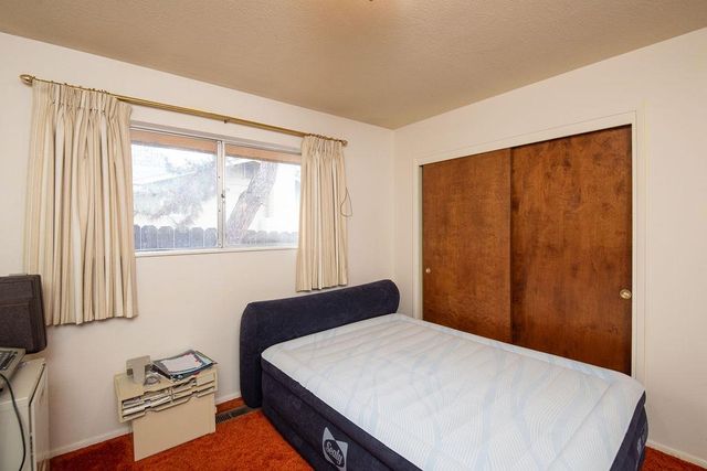 2128 Park Ridge Dr, Riverbank, CA 95367