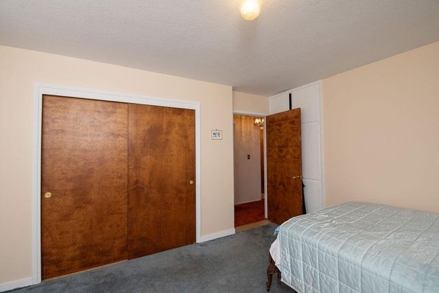 2128 Park Ridge Dr, Riverbank, CA 95367