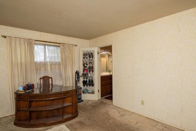 2128 Park Ridge Dr, Riverbank, CA 95367