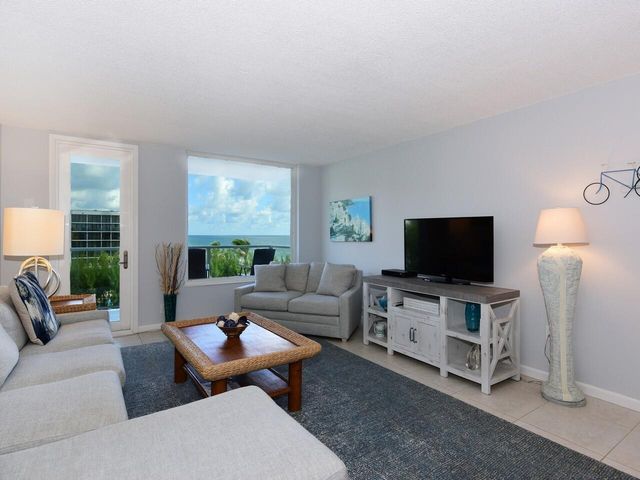 3450 S Ocean Boulevard 406, Palm Beach, FL 33480