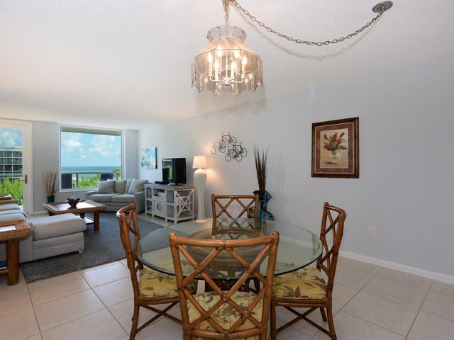 3450 S Ocean Boulevard 406, Palm Beach, FL 33480
