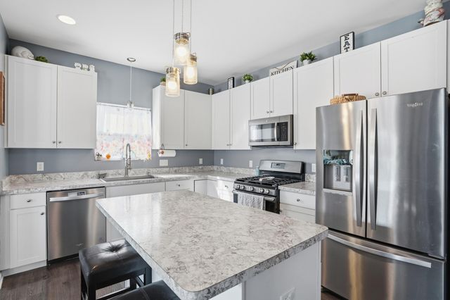 13209 Roosevelt Place, Crown Point, IN 46307