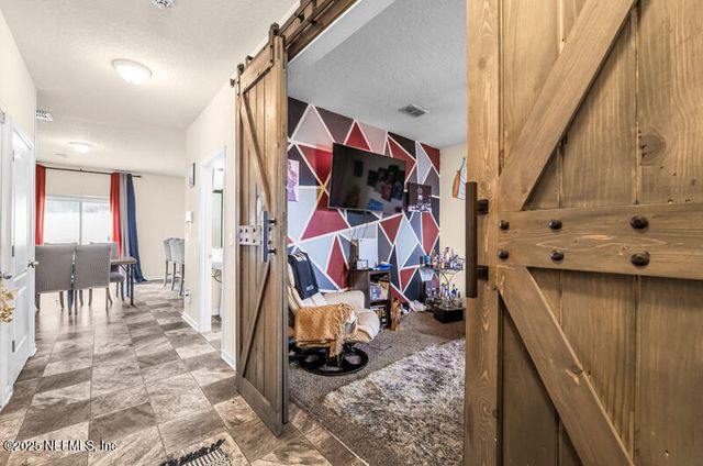 4076 GREAT FALLS Loop, Middleburg, FL 32068