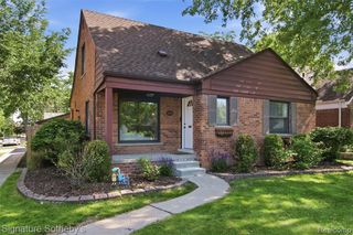 1268 Brys Drive, Grosse Pointe, MI 48236