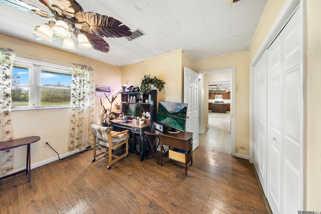 11163 Hwy 22, St Amant, LA 70774