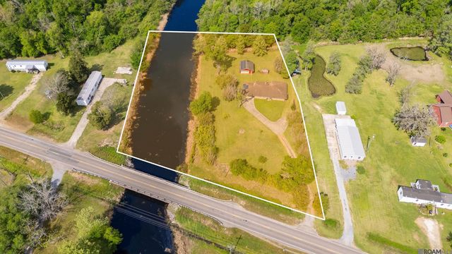 11163 Hwy 22, St Amant, LA 70774