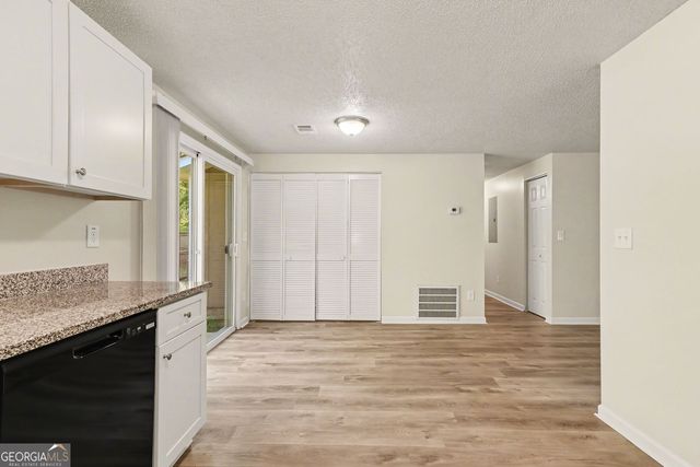 4905 Glenside Court, Stone Mountain, GA 30088