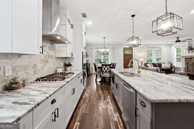 125 Mill Pond Court, Acworth, GA 30101