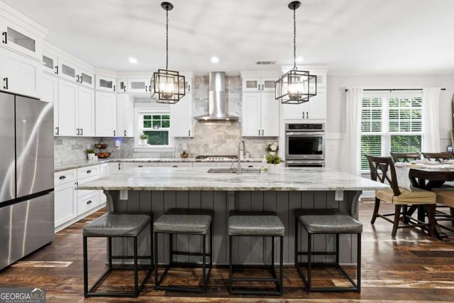 125 Mill Pond Court, Acworth, GA 30101