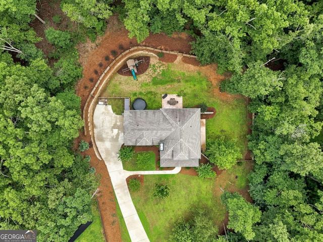 125 Mill Pond Court, Acworth, GA 30101