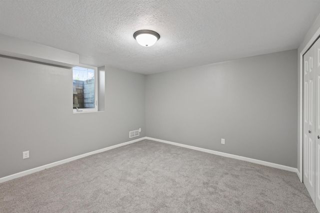 994 Cleveland Avenue S, Saint Paul, MN 55116