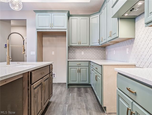 4332 Evergreen Court, North Canton, OH 44720