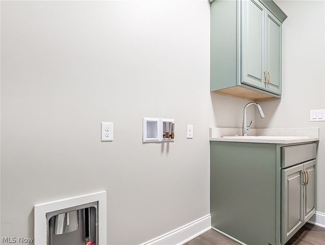 4332 Evergreen Court, North Canton, OH 44720