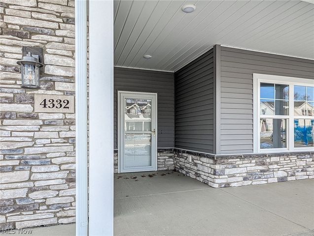 4332 Evergreen Court, North Canton, OH 44720