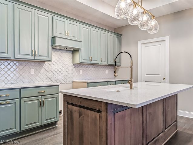 4332 Evergreen Court, North Canton, OH 44720