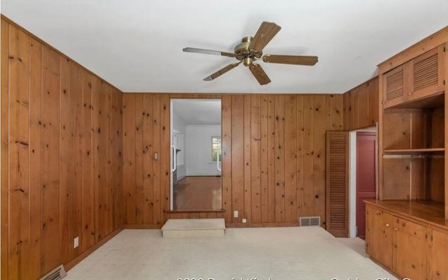 957 Maxwell Avenue Se, East Grand Rapids, MI 49506