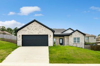 5013 Clover Brook Drive, Bryant, AR 72022