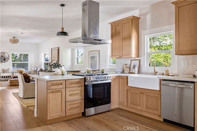 5670 Hub Street, Los Angeles, CA 90042