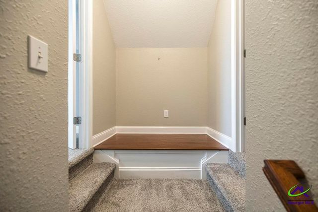 202 Greythorne Drive, Kathleen, GA 31047