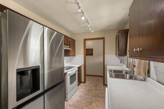 212 Major Way, Sun Prairie, WI 53590