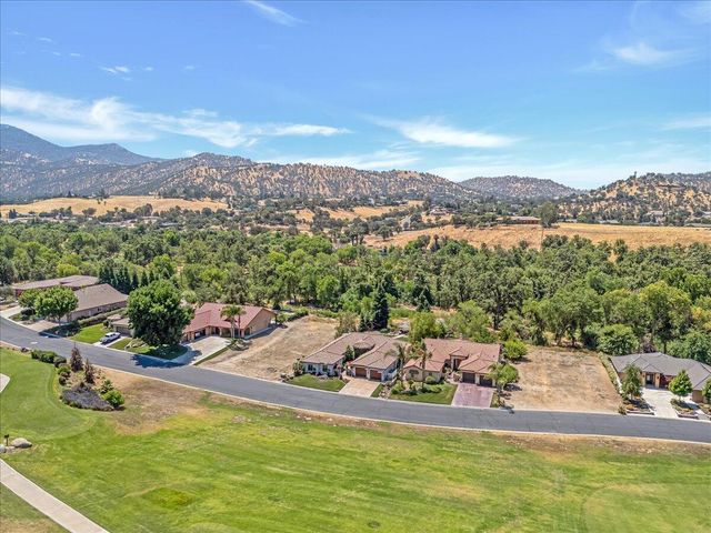 32815 Riverside Drive, Springville, CA 93265