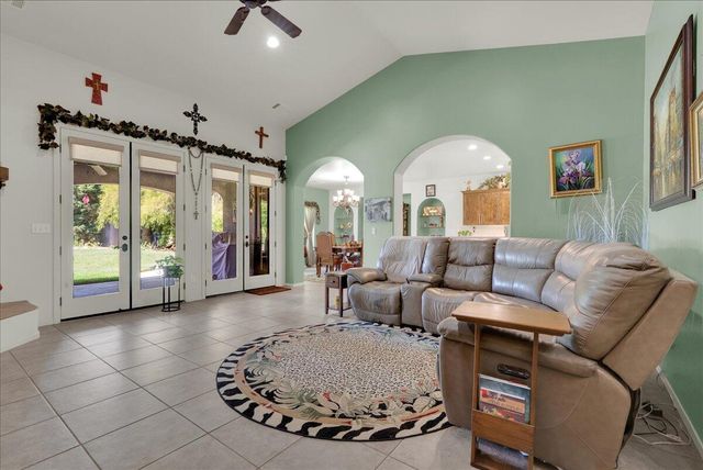 32815 Riverside Drive, Springville, CA 93265