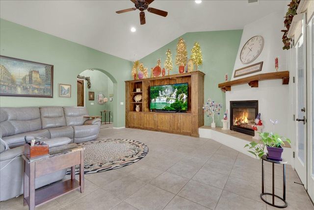 32815 Riverside Drive, Springville, CA 93265