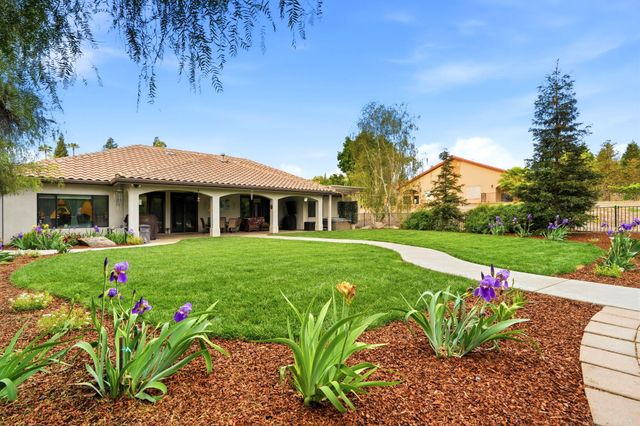 32815 Riverside Drive, Springville, CA 93265