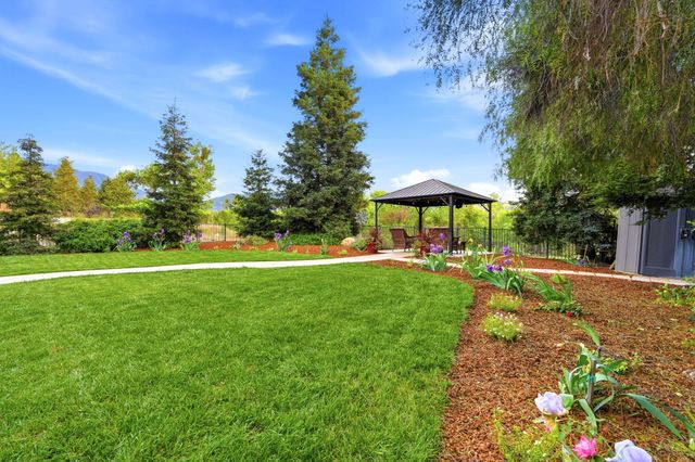 32815 Riverside Drive, Springville, CA 93265