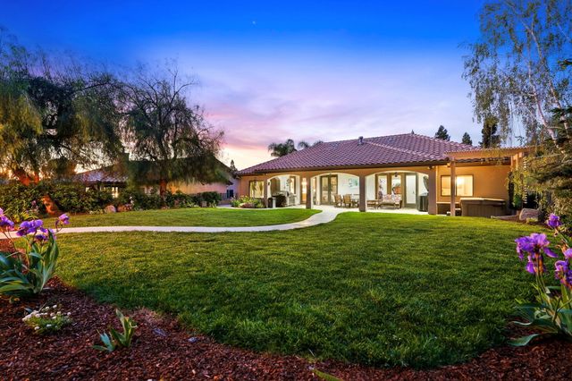 32815 Riverside Drive, Springville, CA 93265