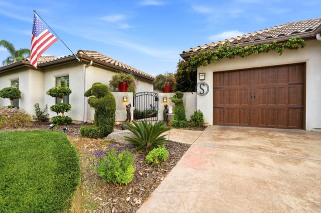 32815 Riverside Drive, Springville, CA 93265