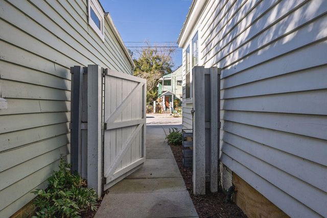 381 Sumter Street, Charleston, SC 29403