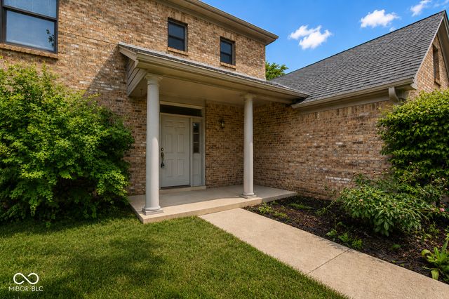 5635 Arabian Court, Indianapolis, IN 46228