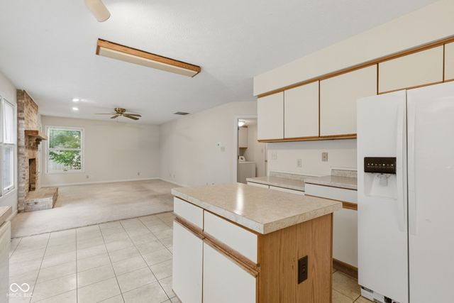 5635 Arabian Court, Indianapolis, IN 46228