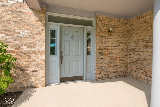 5635 Arabian Court, Indianapolis, IN 46228