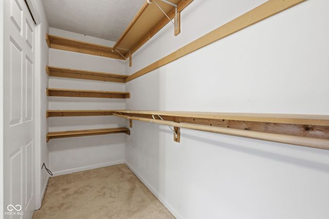 5635 Arabian Court, Indianapolis, IN 46228
