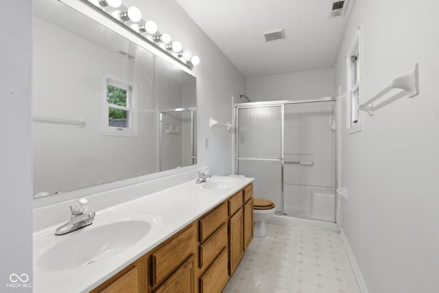 5635 Arabian Court, Indianapolis, IN 46228