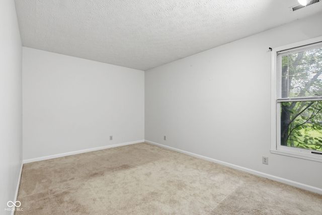 5635 Arabian Court, Indianapolis, IN 46228