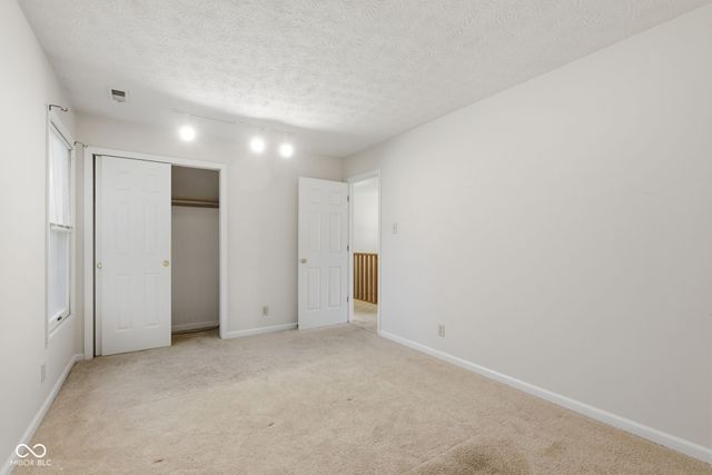 5635 Arabian Court, Indianapolis, IN 46228