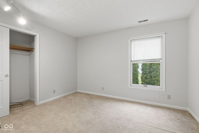 5635 Arabian Court, Indianapolis, IN 46228