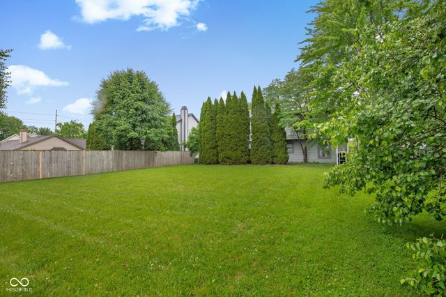 5635 Arabian Court, Indianapolis, IN 46228