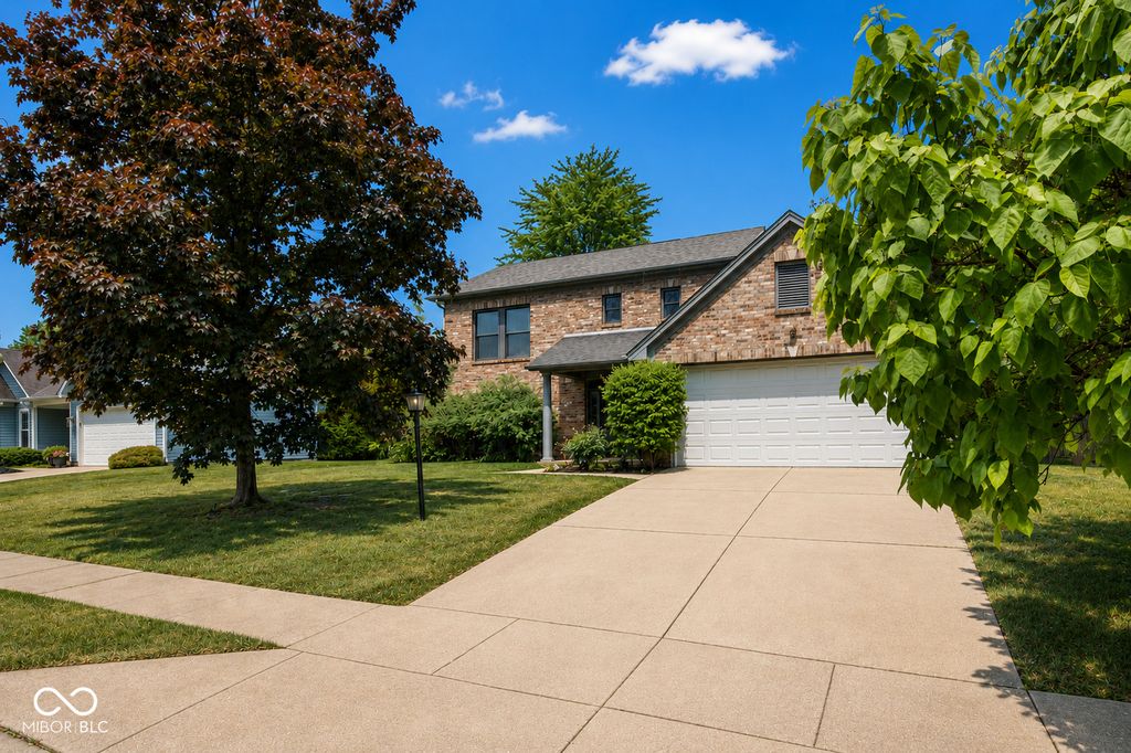 5635 Arabian Court, Indianapolis, IN 46228