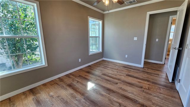 3509 Topeka St, Corpus Christi, TX 78411