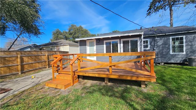 3509 Topeka St, Corpus Christi, TX 78411