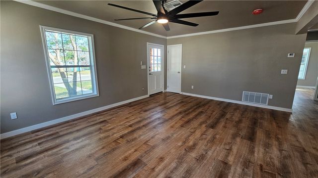 3509 Topeka St, Corpus Christi, TX 78411