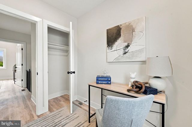 331 34TH PL NE, Washington, DC 20019
