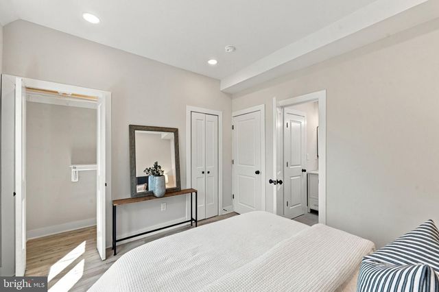 331 34TH PL NE, Washington, DC 20019