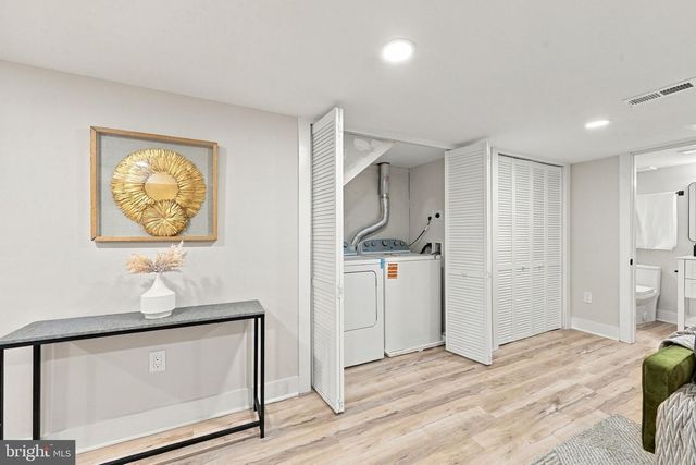 331 34TH PL NE, Washington, DC 20019