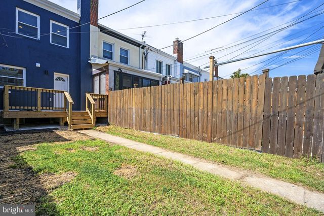 331 34TH PL NE, Washington, DC 20019
