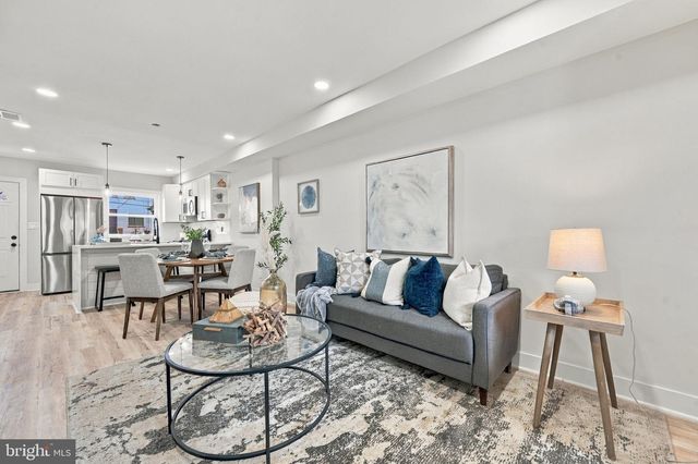 331 34TH PL NE, Washington, DC 20019